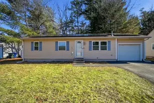 239 Hanson Dr, Springfield, MA 01128 - Photo 1