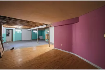 239 Hanson Dr, Springfield, MA 01128 - Photo 18