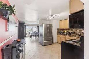 39 Groton St, Springfield, MA 01129 - Photo 10