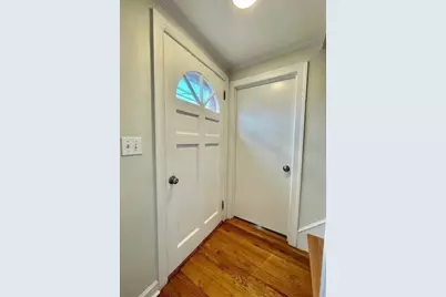 40 Beach St, Woburn, MA 01801 - Photo 16