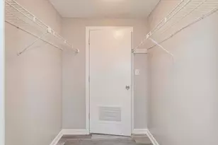 9 Longworth Ave, Brockton, MA 02301 - Photo 16