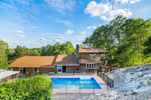 235 James St, Ludlow, MA 01056 - Photo 6