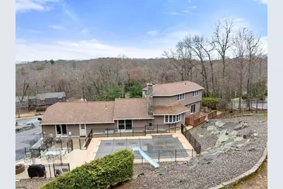 235 James St, Ludlow, MA 01056 - Photo 36