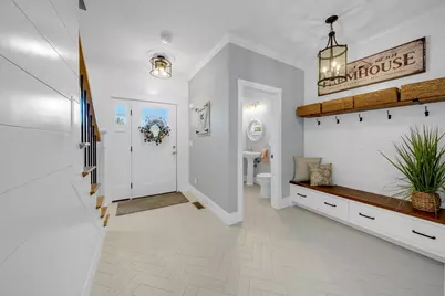 62 Seven Sister Rd, Haverhill, MA 01830 - Photo 4