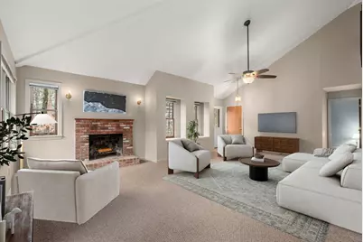 86 E Bluff Rd #86, Ashland, MA 01721 - Photo 4