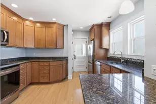 7 Clyde Rd, Watertown, MA 02472 - Photo 2