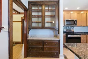 7 Clyde Rd, Watertown, MA 02472 - Photo 4