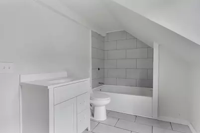 25 Tremont St, Brockton, MA 02301 - Photo 16