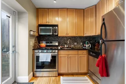 19 Milford St #1, Boston, MA 02118 - Photo 10