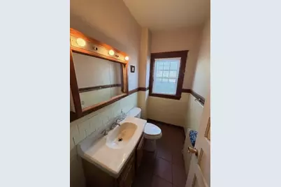 44 Bigelow St, Fall River, MA 02720 - Photo 14
