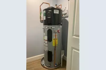 768 Salem, Groveland, MA 01834 - Photo 36