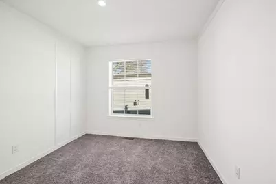 19 Pinrock Drive, Sturbridge, MA 01566 - Photo 14