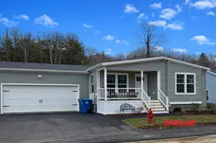 19 Pinrock Dr, Sturbridge, MA 01566 - Photo 1