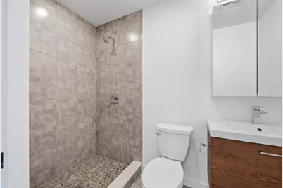 289 Central St, Lowell, MA 01852 - Photo 10