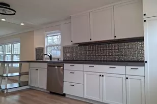 28 Riverview Cir, Brimfield, MA 01010 - Photo 8