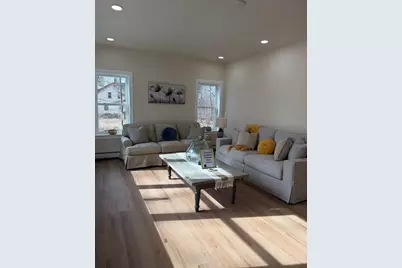 40 Craigie Ave, Haverhill, MA 01830 - Photo 2