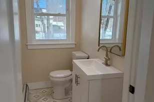 40 Craigie Ave, Haverhill, MA 01830 - Photo 8