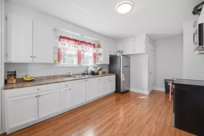 115 Pasadena St, Springfield, MA 01108 - Photo 14