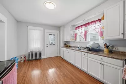 115 Pasadena St, Springfield, MA 01108 - Photo 16