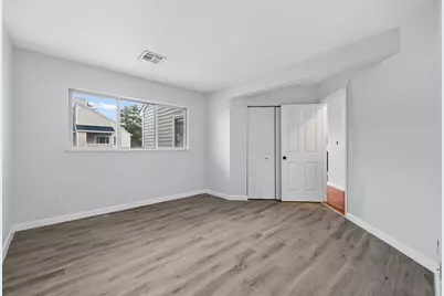 750 Whittenton St #221, Taunton, MA 02780 - Photo 16