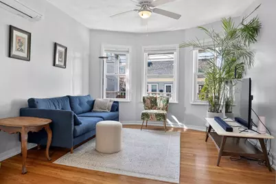 37-39 Bond Street #37, Somerville, MA 02145 - Photo 4