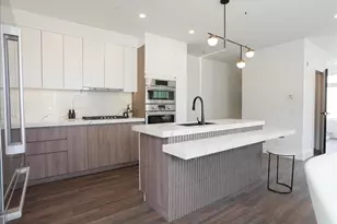 29 Woodford St, Boston, MA 02125 - Photo 2