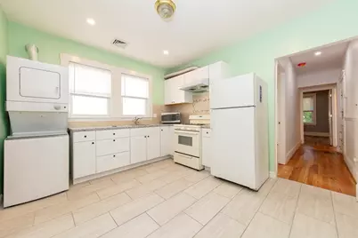 20 Priesing St #2, Boston, MA 02130 - Photo 4