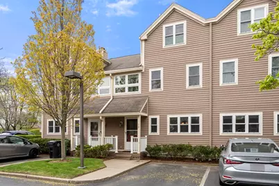 6 Locust Ln #2, Watertown, MA 02472 - Photo 12
