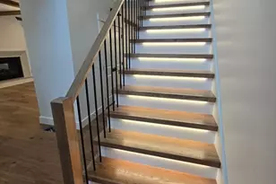 113 Newton St, West Boylston, MA 01583 - Photo 18