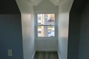 39 Balfour Dr, Springfield, MA 01118 - Photo 28