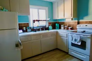 39 Balfour Dr, Springfield, MA 01118 - Photo 8