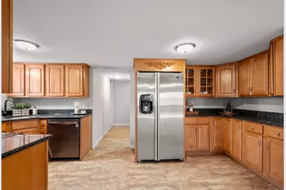 15 Yale Rd, Hopkinton, MA 01748 - Photo 6