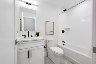 62 Foundry St, Wakefield, MA 01880 - Photo 18