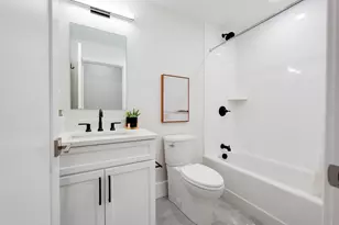 62 Foundry St, Wakefield, MA 01880 - Photo 18