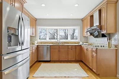 15 Edward Drive #15, Winchester, MA 01890 - Photo 18