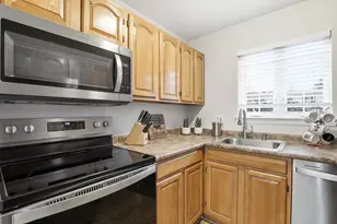 10 Nancy Rd, Easton, MA 02375 - Photo 6