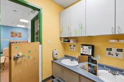 443 W Lowell Ave, Haverhill, MA 01832 - Photo 22