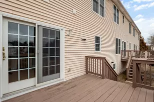 36 Knowlton Cir, Upton, MA 01568 - Photo 2