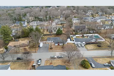 11 Pontiac Rd, Peabody, MA 01960 - Photo 38