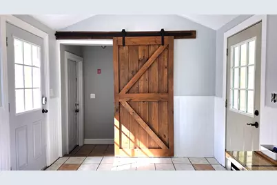 11 Walnut St, Douglas, MA 01516 - Photo 12