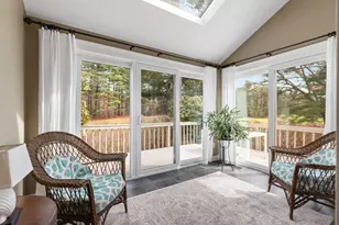 7 Wedge Ct, North Reading, MA 01864 - Photo 2