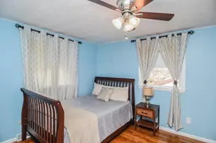 215 Trull Ln E, Lowell, MA 01852 - Photo 20