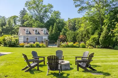 187 Main St, Hingham, MA 02043 - Photo 24