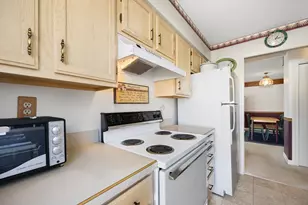 54 Mitchell Dr, Chicopee, MA 01022 - Photo 10
