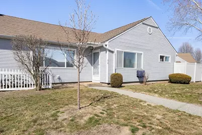 54 Mitchell Drive #54, Chicopee, MA 01022 - Photo 2