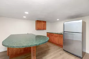 18 Palisades St, Worcester, MA 01604 - Photo 12