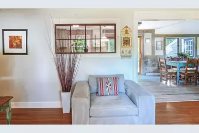 679 N Falmouth, Falmouth, MA 02556 - Photo 8