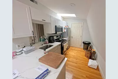 550 E 3rd St, Boston, MA 02127 - Photo 6