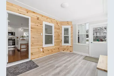 37 Stavely St, Lowell, MA 01852 - Photo 34