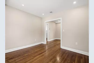 37 Stavely St, Lowell, MA 01852 - Photo 24